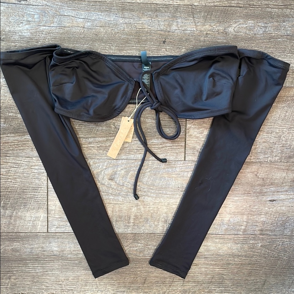 NWT SKIMS long sleeve bikini top